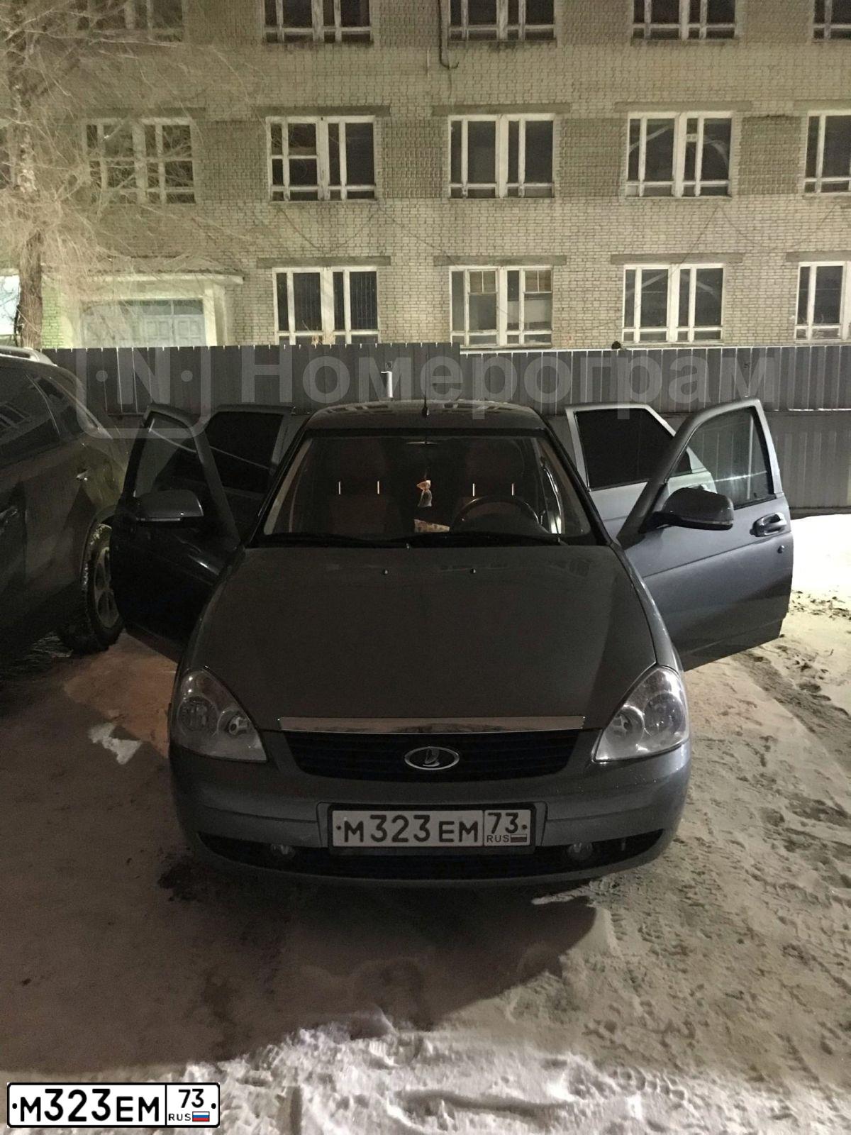 Фото автомобиля LADA 2172 PRIORA, 2011 — госномер М323ЕМ73. Цвет: СРЕДНИЙ СЕРО ЗЕЛЕНЫЙ МЕТА