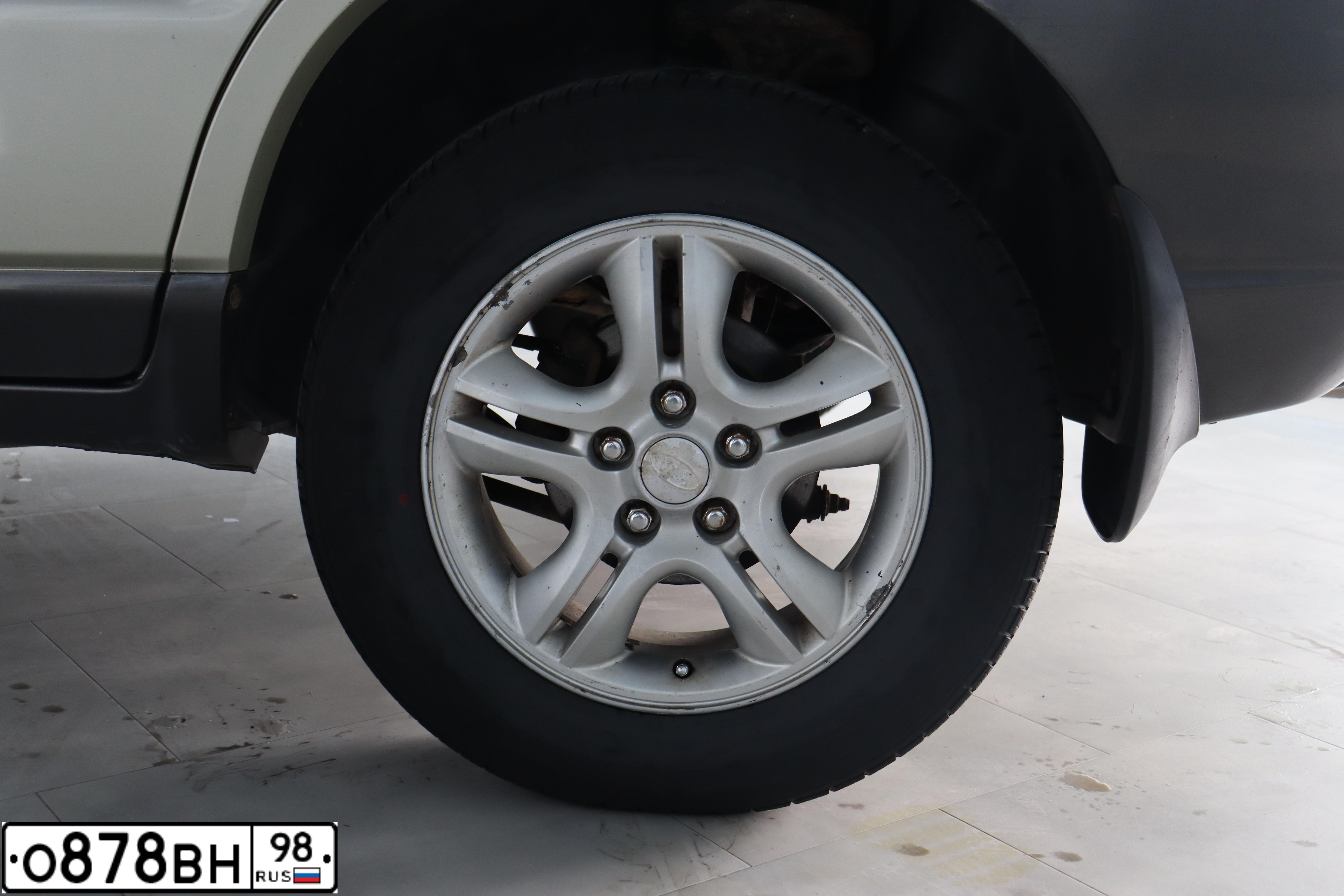 Фото автомобиля KIA SPORTAGE, 2004 — госномер О782МХ134. Цвет: БЕЖЕВЫЙ