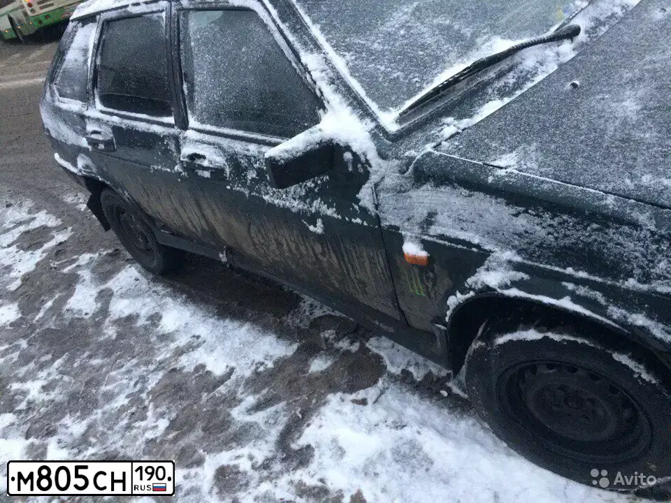 Фото автомобиля LADA 2109 SAMARA, 2002 — госномер М805СН190. Цвет: ЗЕЛЕНЫЙ ТЕМНЫЙ
