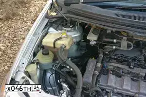 Фото автомобиля MAZDA MPV, 2000 — госномер У409ВР550