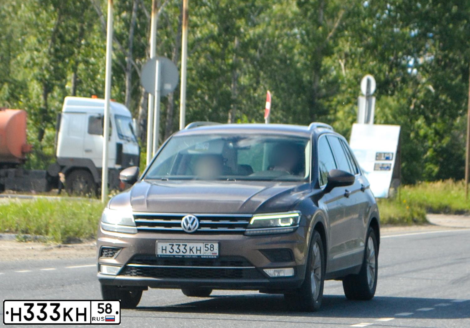 Фото автомобиля MAZ 5432 /4X2/, 2001 — госномер О790РМ58