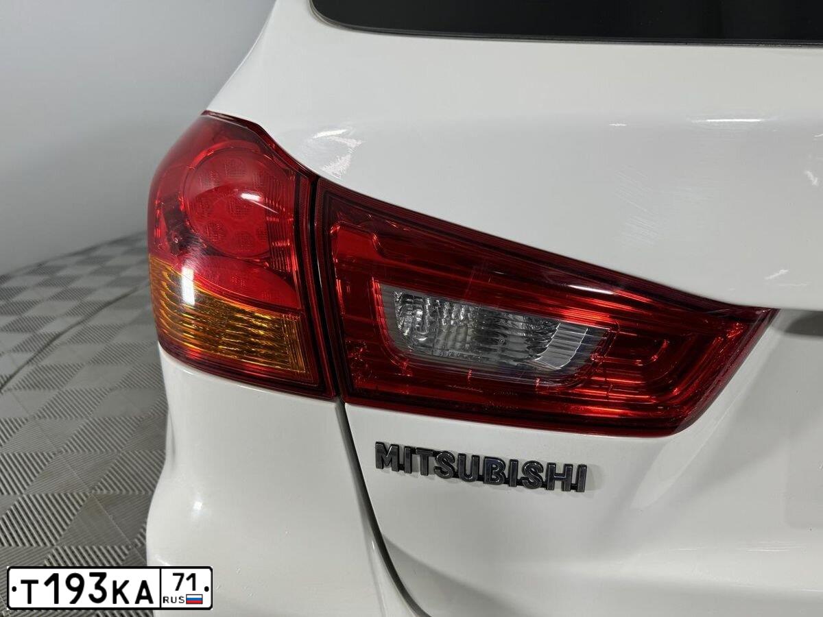 Фото автомобиля MITSUBISHI ASX, 2013 — госномер Р080СТ71. Цвет: Белый