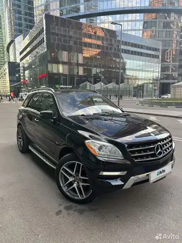 Фото автомобиля MERCEDES M-KLASSE, 2012 — госномер С158НН799. Цвет: ЧЕРНЫЙ
