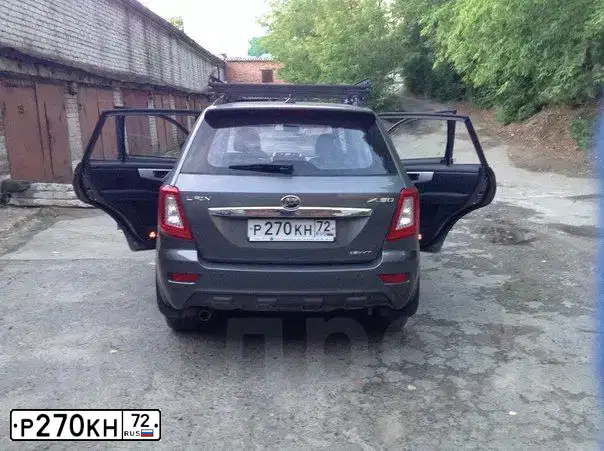 Фото автомобиля HYUNDAI SOLARIS, 2012 — госномер У787РН72. Цвет: БЕЖЕВО-СЕРЫЙ