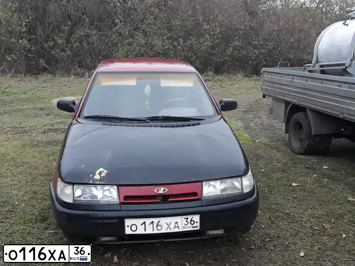 Фото автомобиля LADA 2110, 2000 — госномер С534КЕ36. Цвет: СЕРЕБРИСТО-КРАСНЫЙ