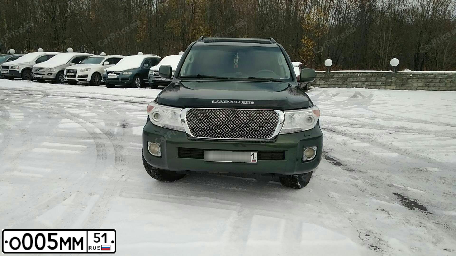 Фото автомобиля LANDROVER RANGE ROVER, 2008 — госномер Н793ЕХ790. Цвет: ЧЕРНЫЙ