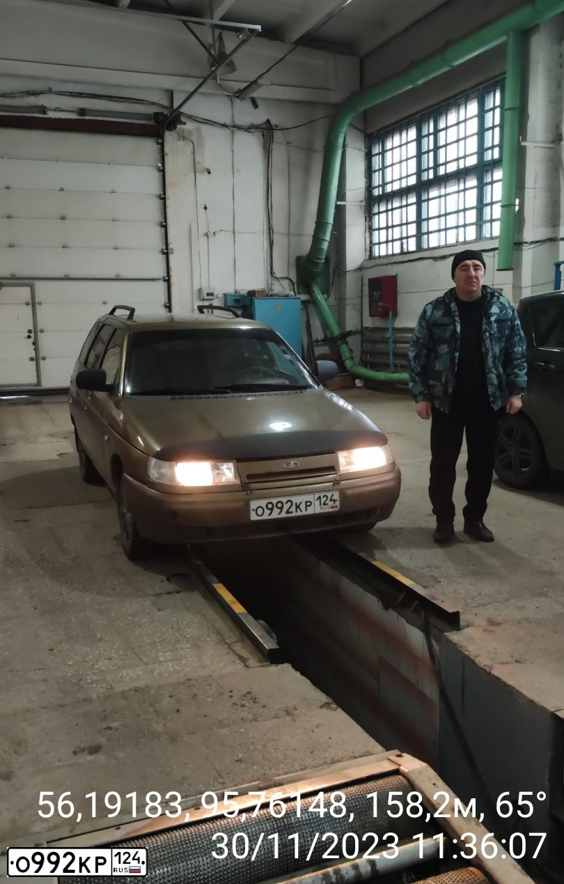 Фото автомобиля LADA 2111, 1999 — госномер К239ТН124. Цвет: серебрист корич-зеленый
