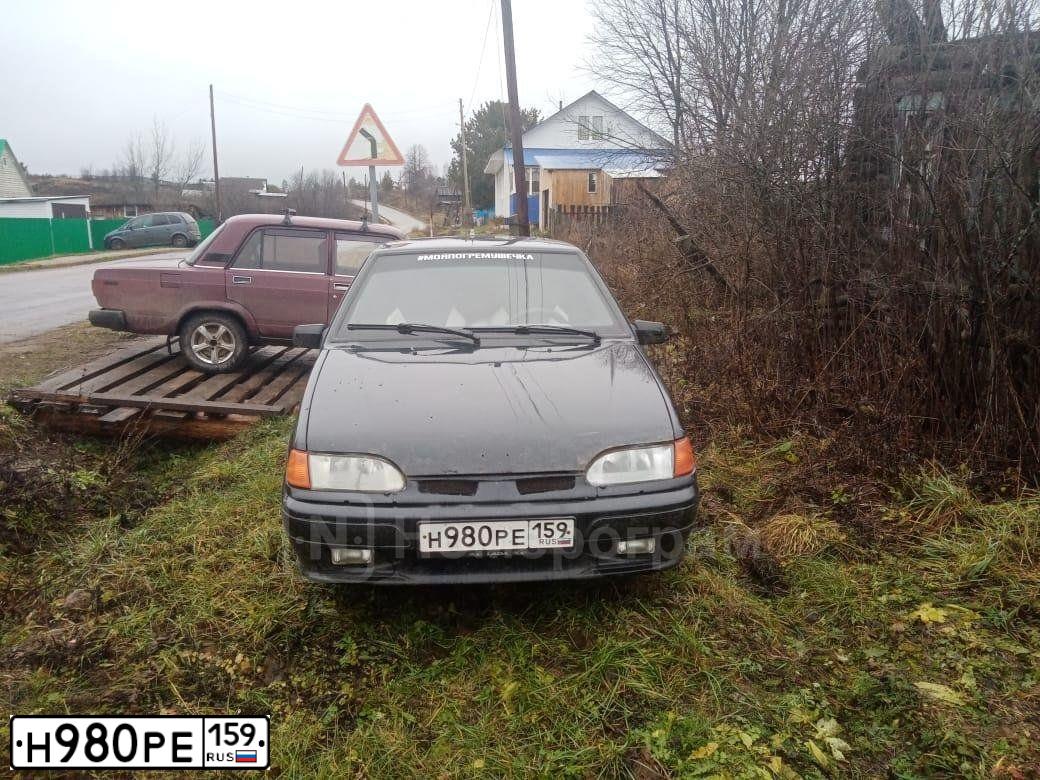 Фото автомобиля LADA 2114 SAMARA, 2009 — госномер Н980РЕ159. Цвет: СИНЕ-ЧЕРНЫЙ