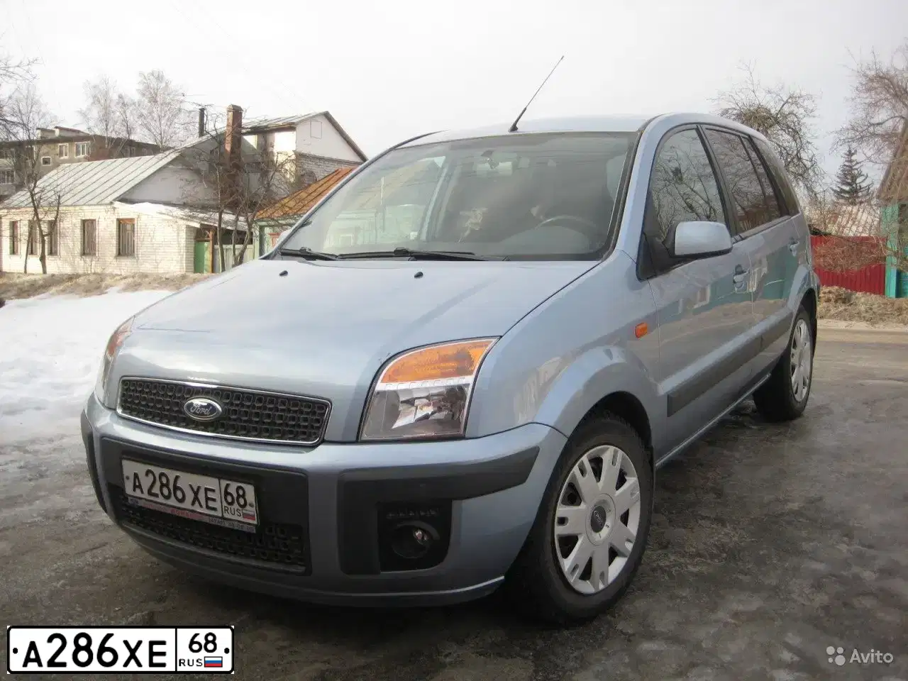 Фото автомобиля VAZ 2109 SAMARA, 2002 — госномер Н093КТ68. Цвет: ТЕМНО-ЗЕЛЕНЫЙ