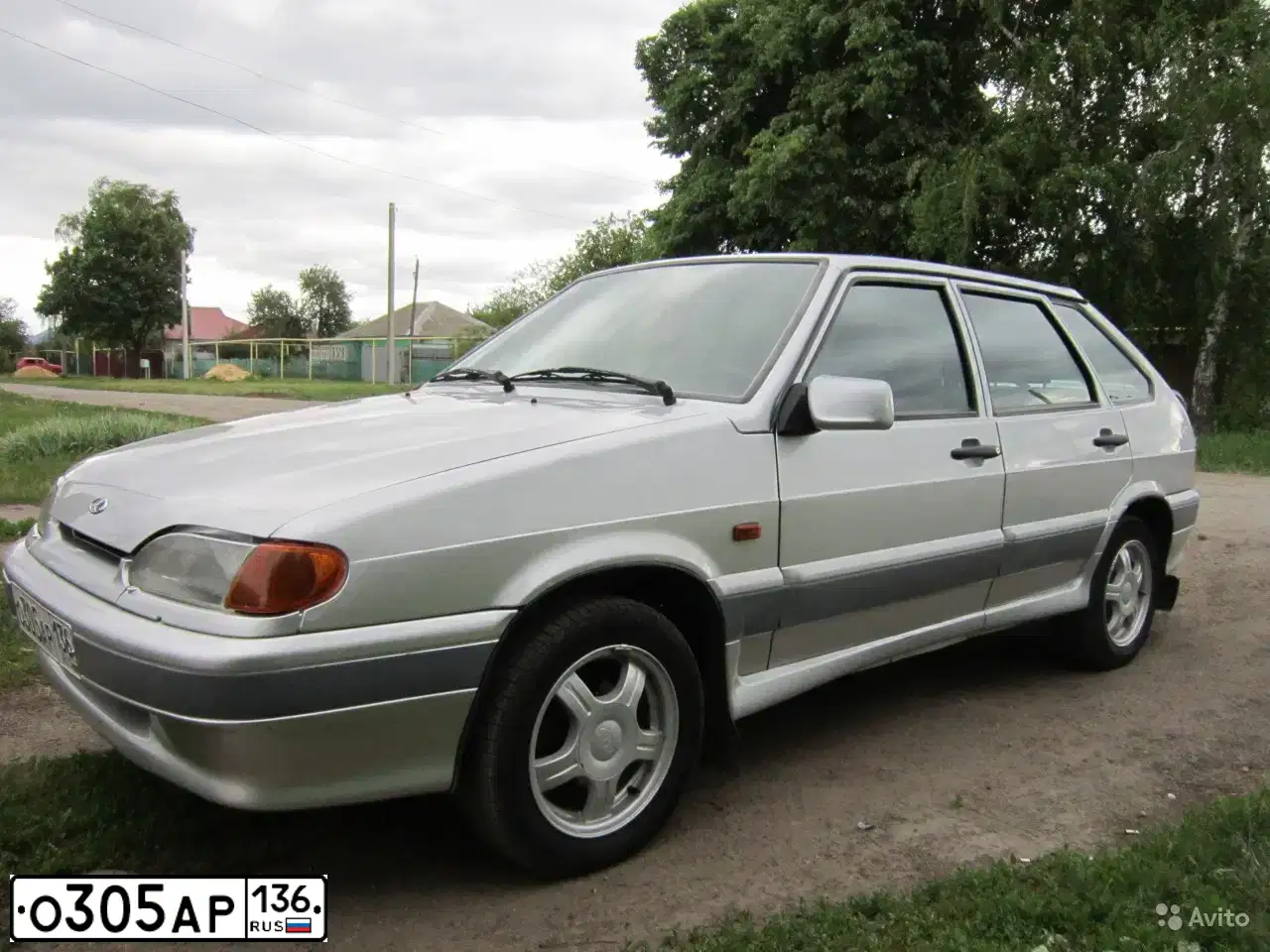 Фото автомобиля LADA 2114 SAMARA, 2007 — госномер К085ОВ36. Цвет: Светло-Серебристый металлик
