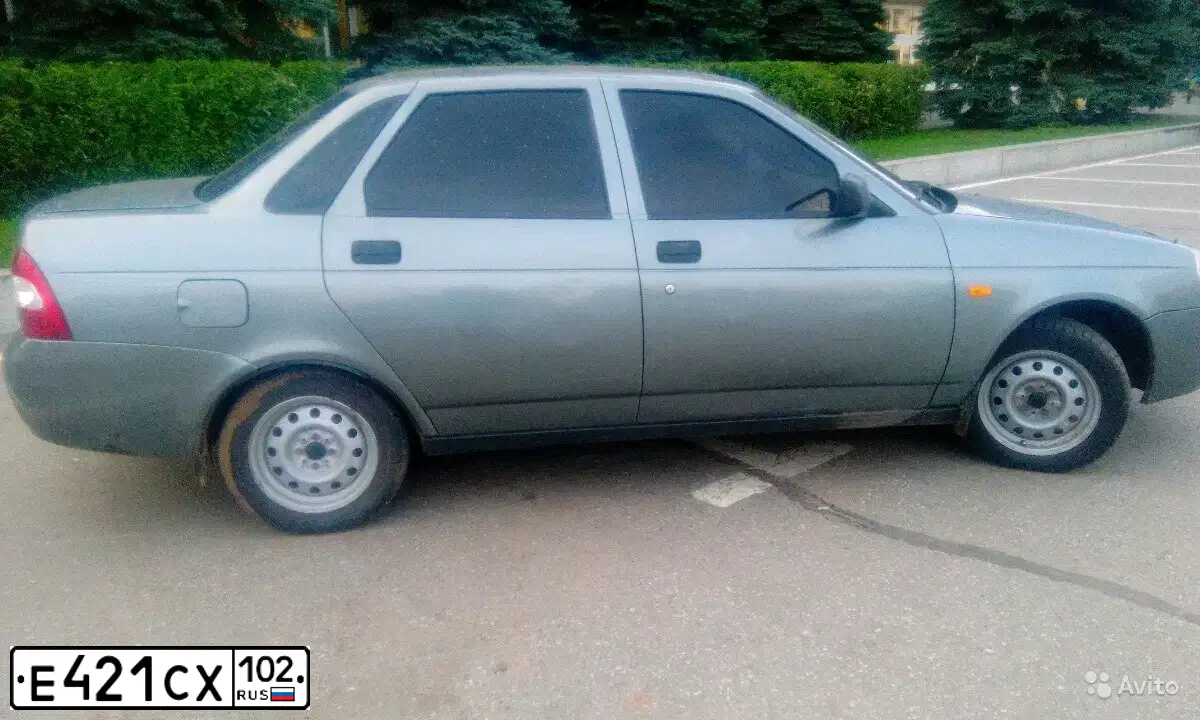 Фото автомобиля LADA 2170 PRIORA, 2008 — госномер Е660ХУ702. Цвет: средний серо-зеленый металлик