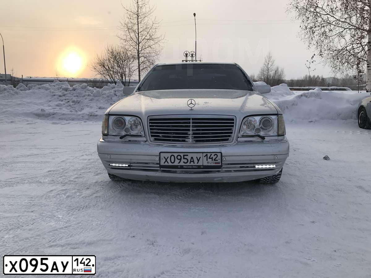 Фото автомобиля TOYOTA LANDCRUISER, 2011 — госномер К072ЕН142. Цвет: ЧЕРНЫЙ