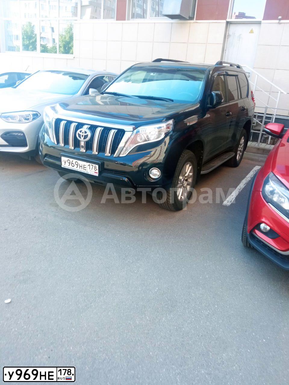 Фото автомобиля TOYOTA LANDCRUISER, 2016 — госномер У969НЕ178