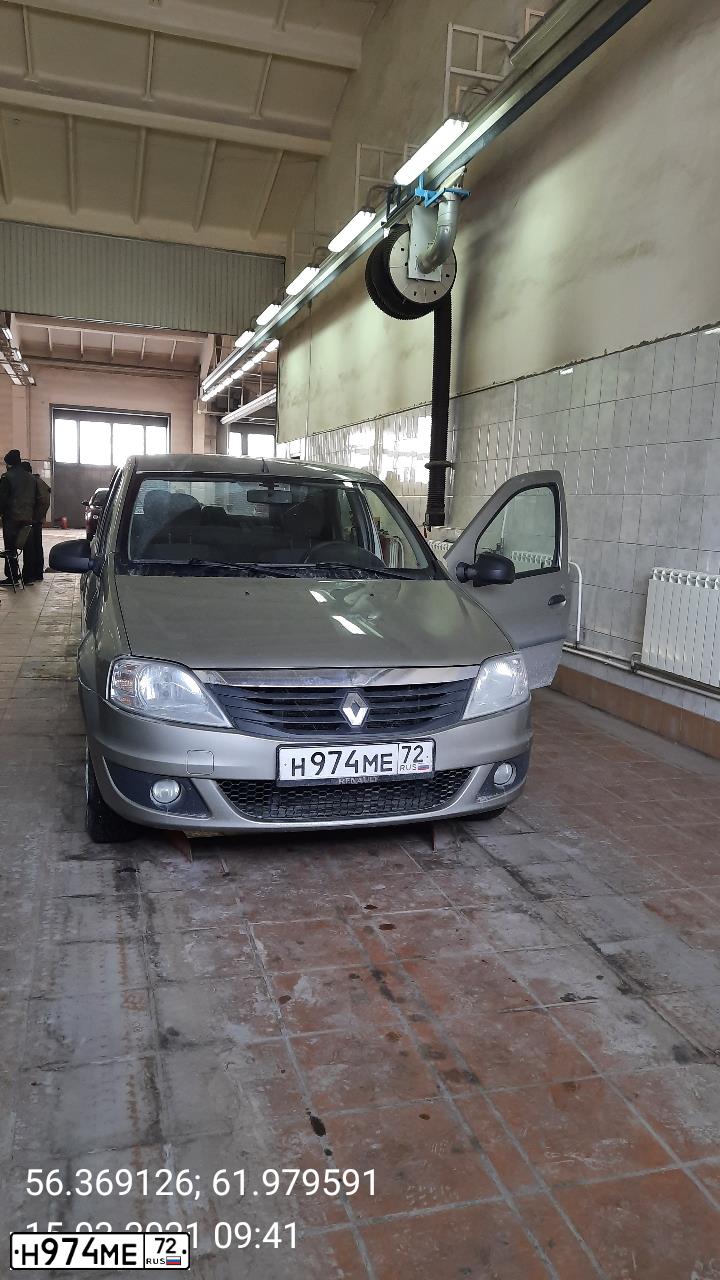 Фото автомобиля RENAULT LOGAN, 2011 — госномер Р974МВ72. Цвет: БЕЖЕВЫЙ