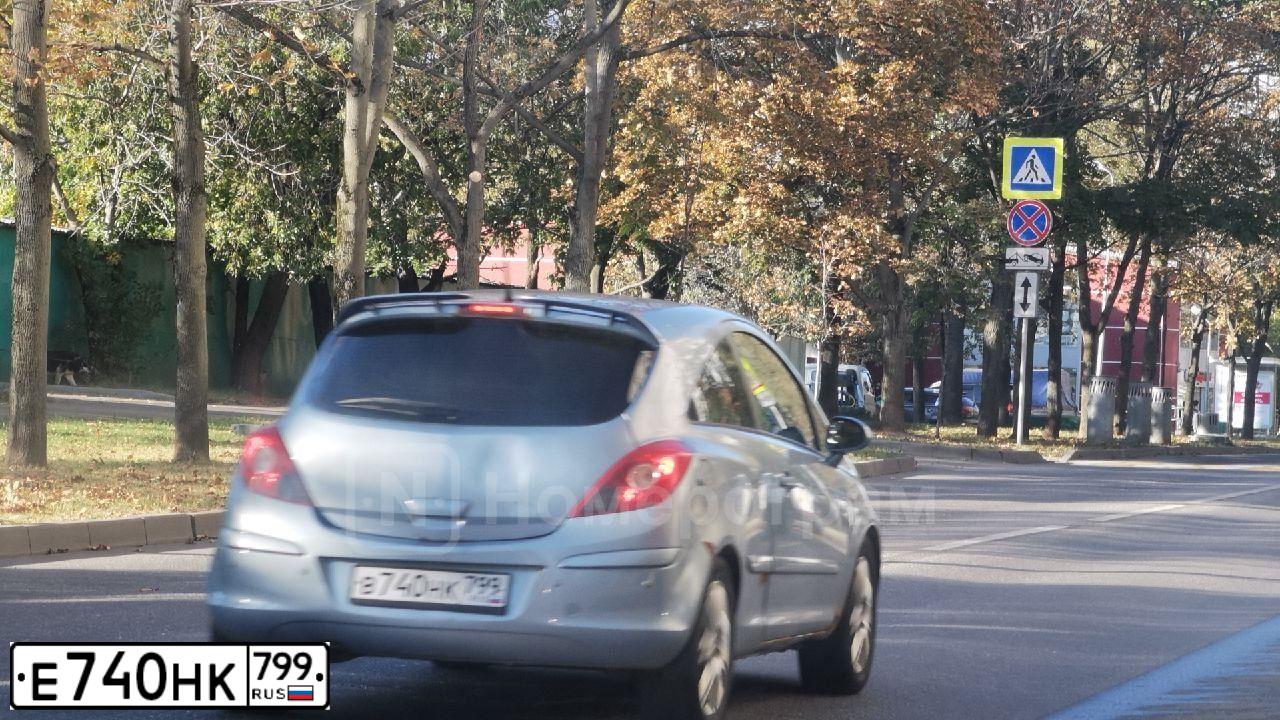 Фото автомобиля FIAT DUCATO, 2010 — госномер Е740НК799. Цвет: БЕЛЫЙ
