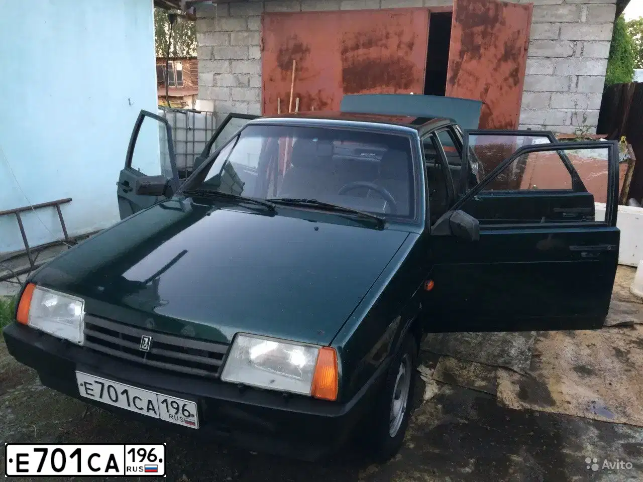 Фото автомобиля LADA 2109 SAMARA, 2004 — госномер К505ТР186. Цвет: Темно-зеленый