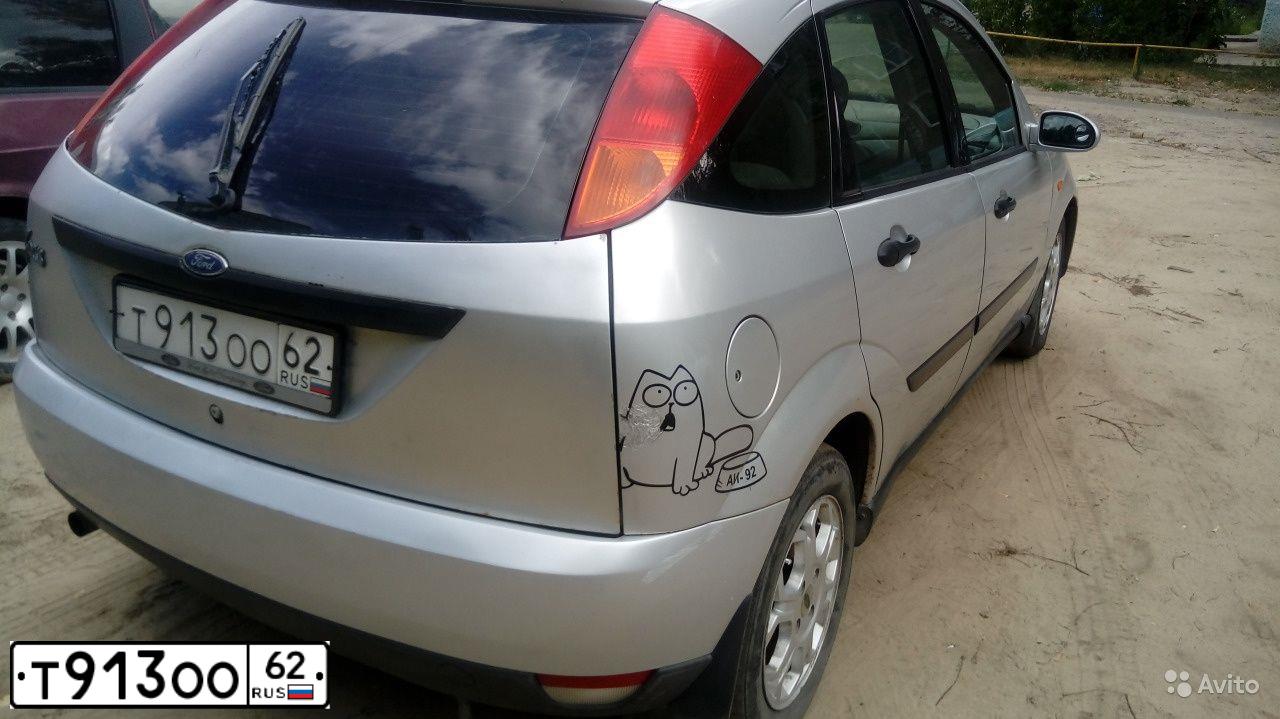 Фото автомобиля FORD FOCUS, 2000 — госномер Р803УС33. Цвет: БЕЛЫЙ (СЕРЕБРИСТЫЙ)