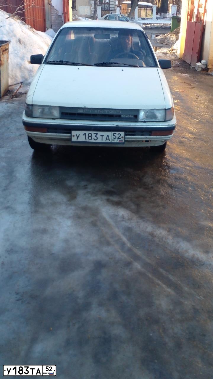 Фото автомобиля TOYOTA TERCEL, 1988 — госномер У183ТА52. Цвет: Белый