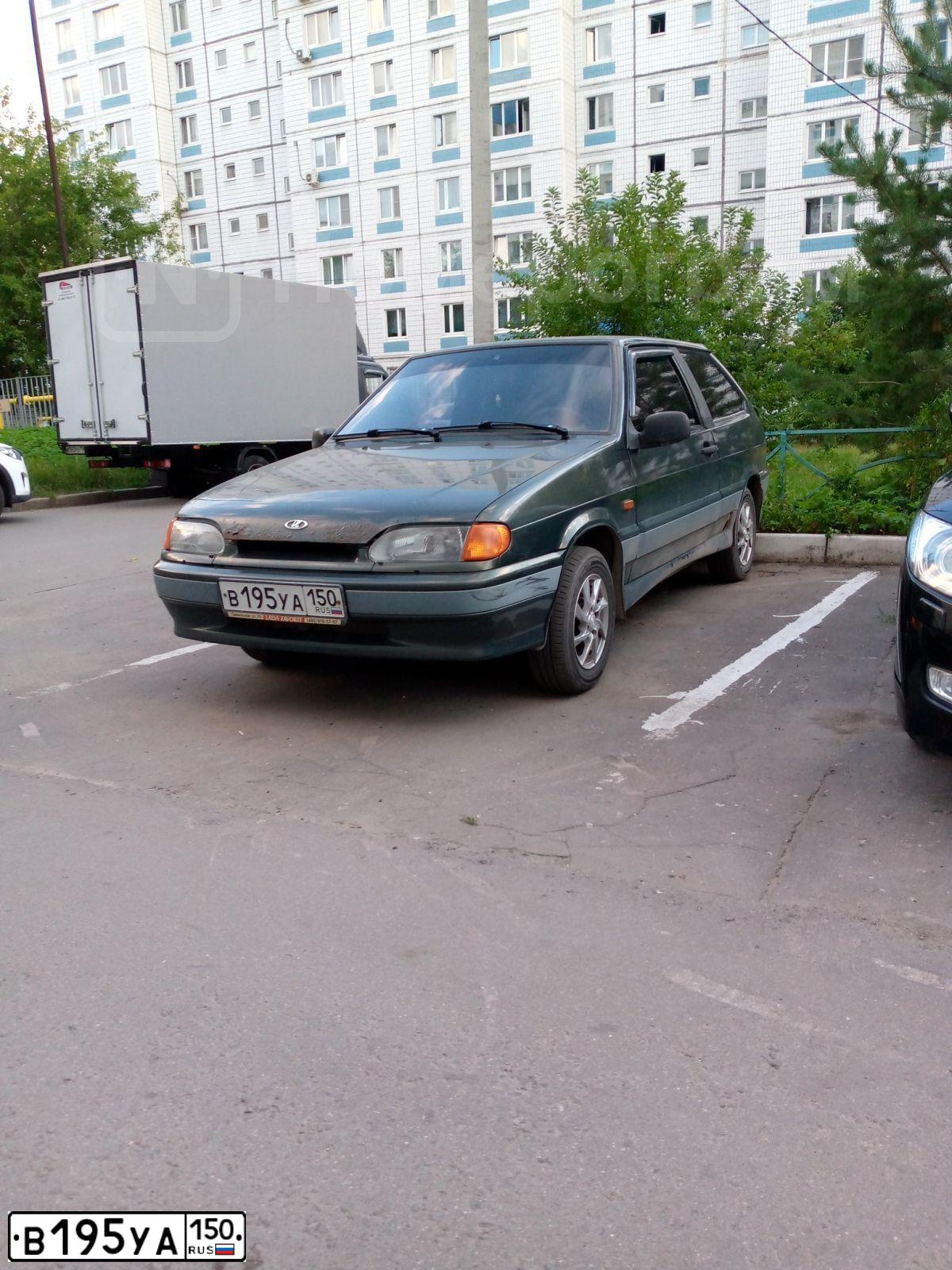 Фото автомобиля LADA 2113 SAMARA, 2006 — госномер В195УА150. Цвет: ЗЕЛЕНЫЙ ТЕМНЫЙ