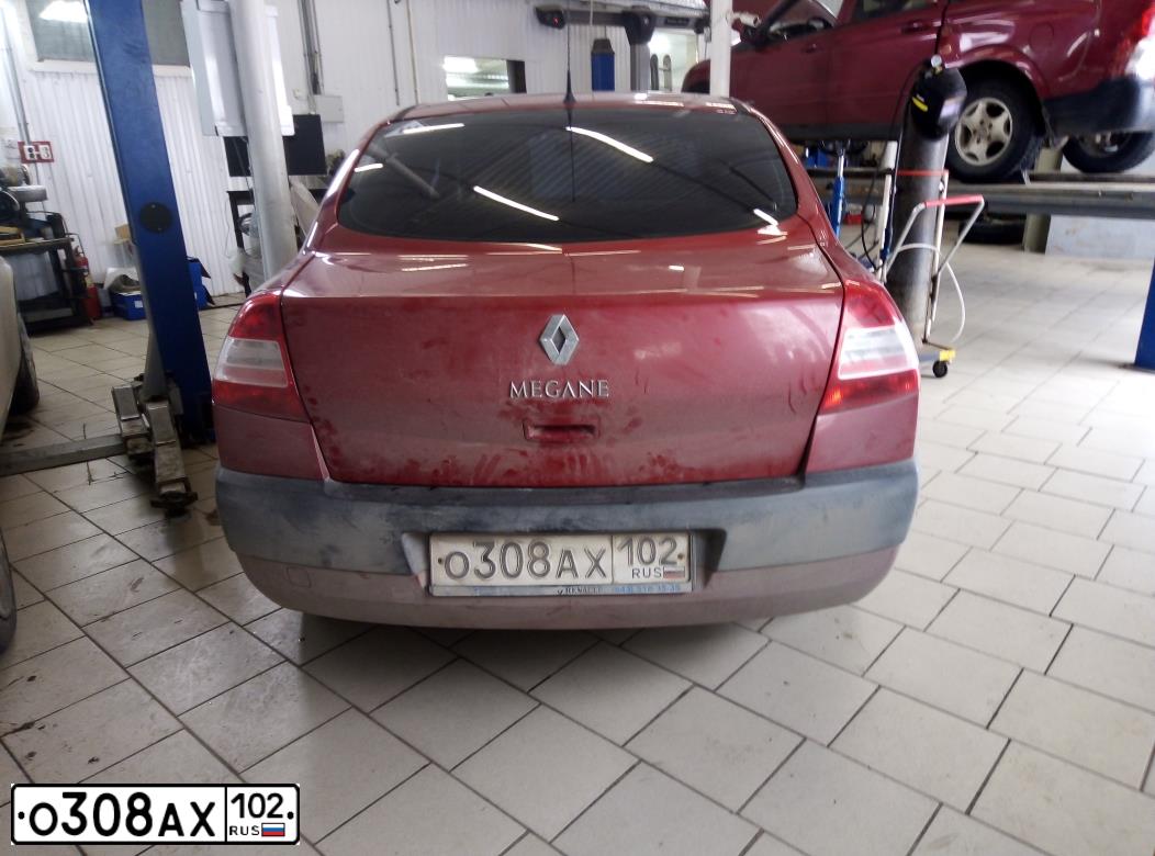 Фото автомобиля RENAULT MEGANE, 2008 — госномер О308АХ102. Цвет: КРАСНЫЙ