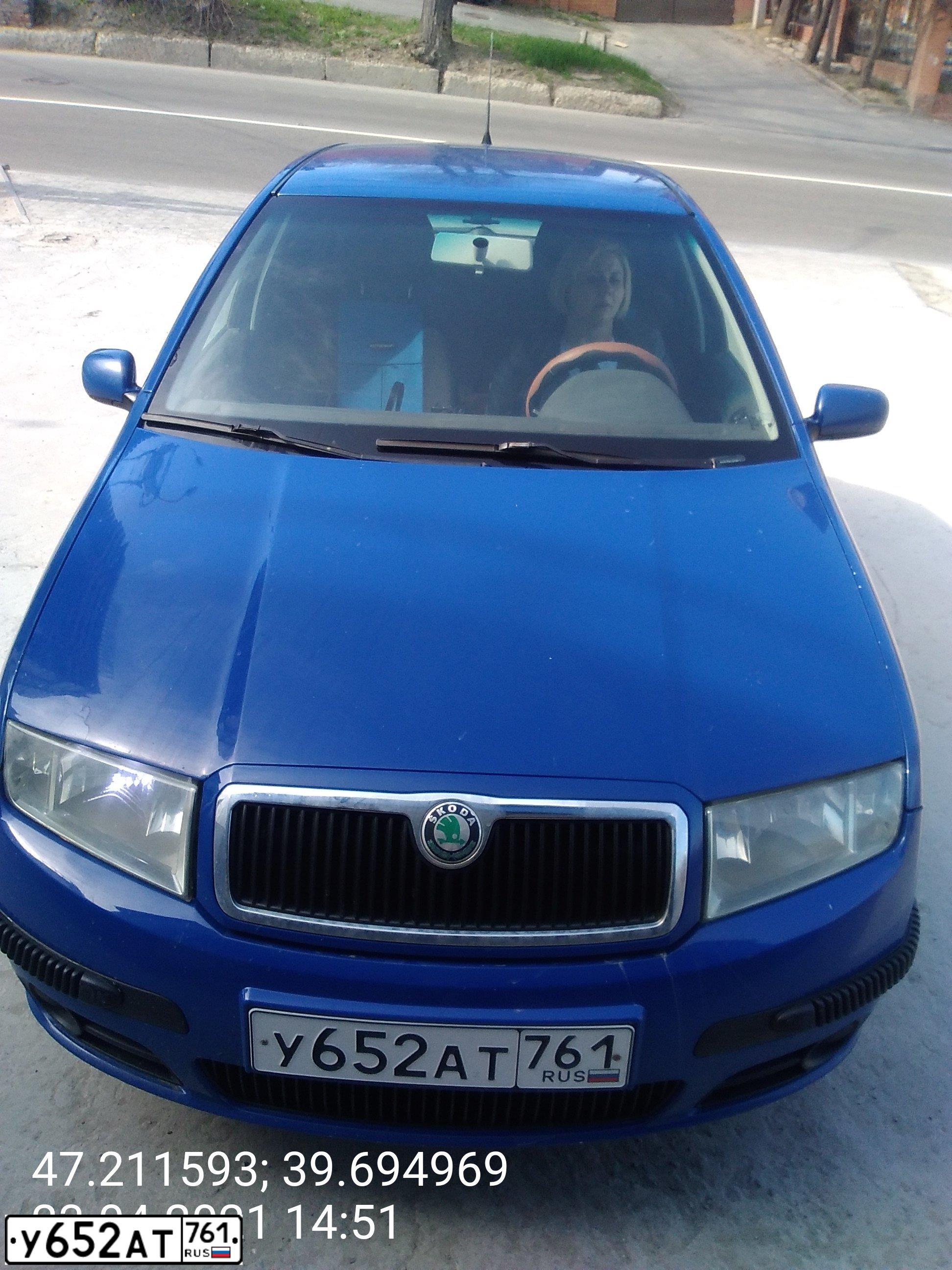 Фото автомобиля SKODA FABIA, 2007 — госномер Р600ВХ180. Цвет: синий