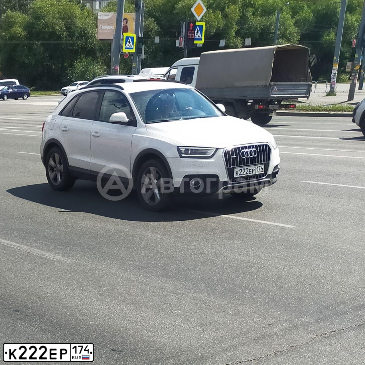 Фото автомобиля AUDI Q3, 2014 — госномер К222ЕР174. Цвет: БЕЛЫЙ
