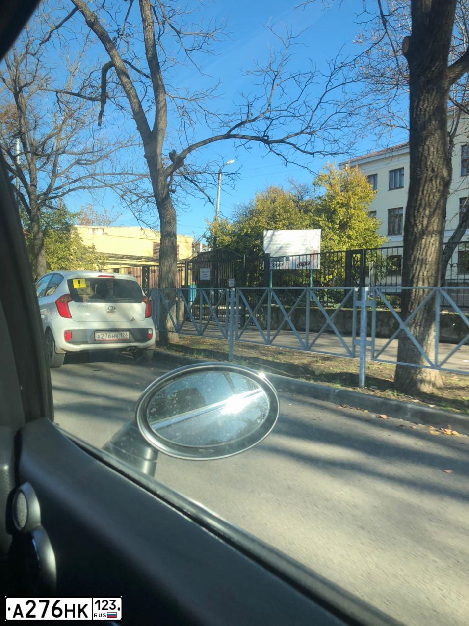 Фото автомобиля KIA PICANTO / MORNING, 2013 — госномер У741ВА181. Цвет: Белый