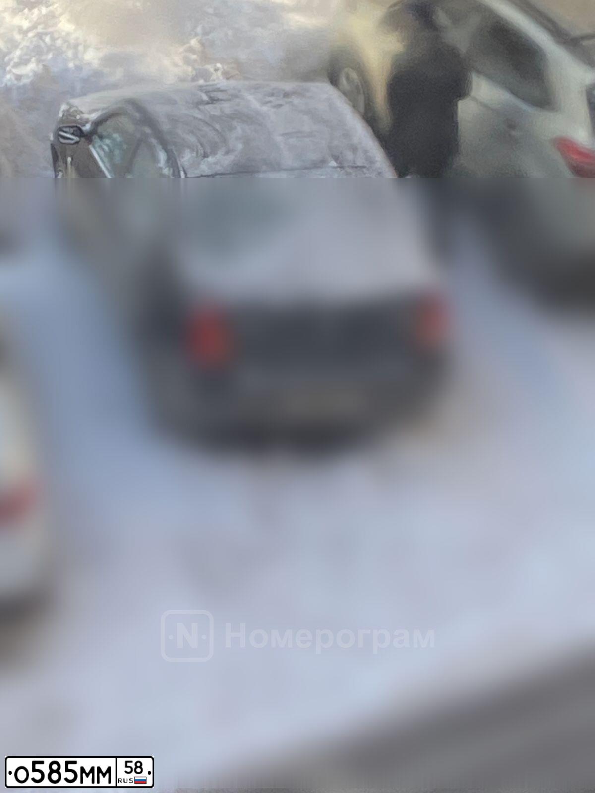 Фото автомобиля GAZ 2705 EL, 2013 — госномер О585ММ58. Цвет: БЕЛЫЙ