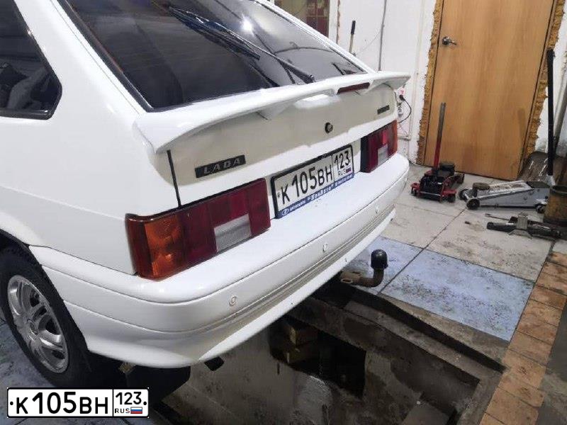 Фото автомобиля ЛАДА 211440 LADA SAMARA, 2011 — госномер М043НК136. Цвет: Белый