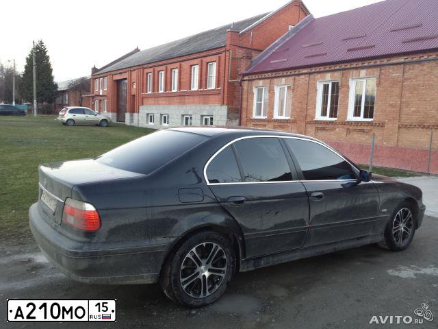 Фото автомобиля BMW SERIE 5, 1999 — госномер А210МО15. Цвет: ЧЕРНЫЙ