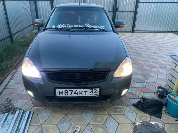 Фото автомобиля LADA 2170 PRIORA, 2012 — госномер М874КТ32. Цвет: Сине-зеленый
