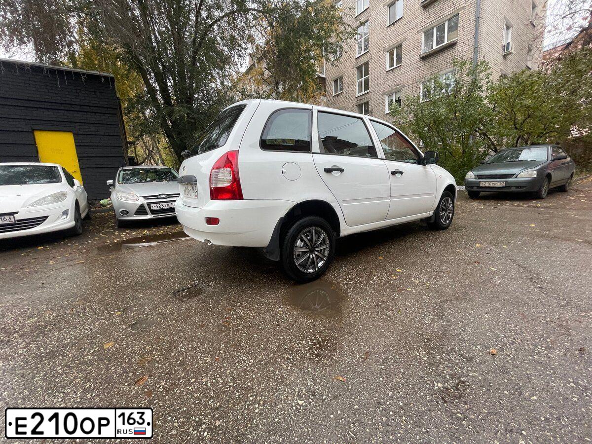 Фото автомобиля CHEVROLET CRUZE, 2013 — госномер С329МХ193. Цвет: ЧЕРНЫЙ МЕТАЛЛИК