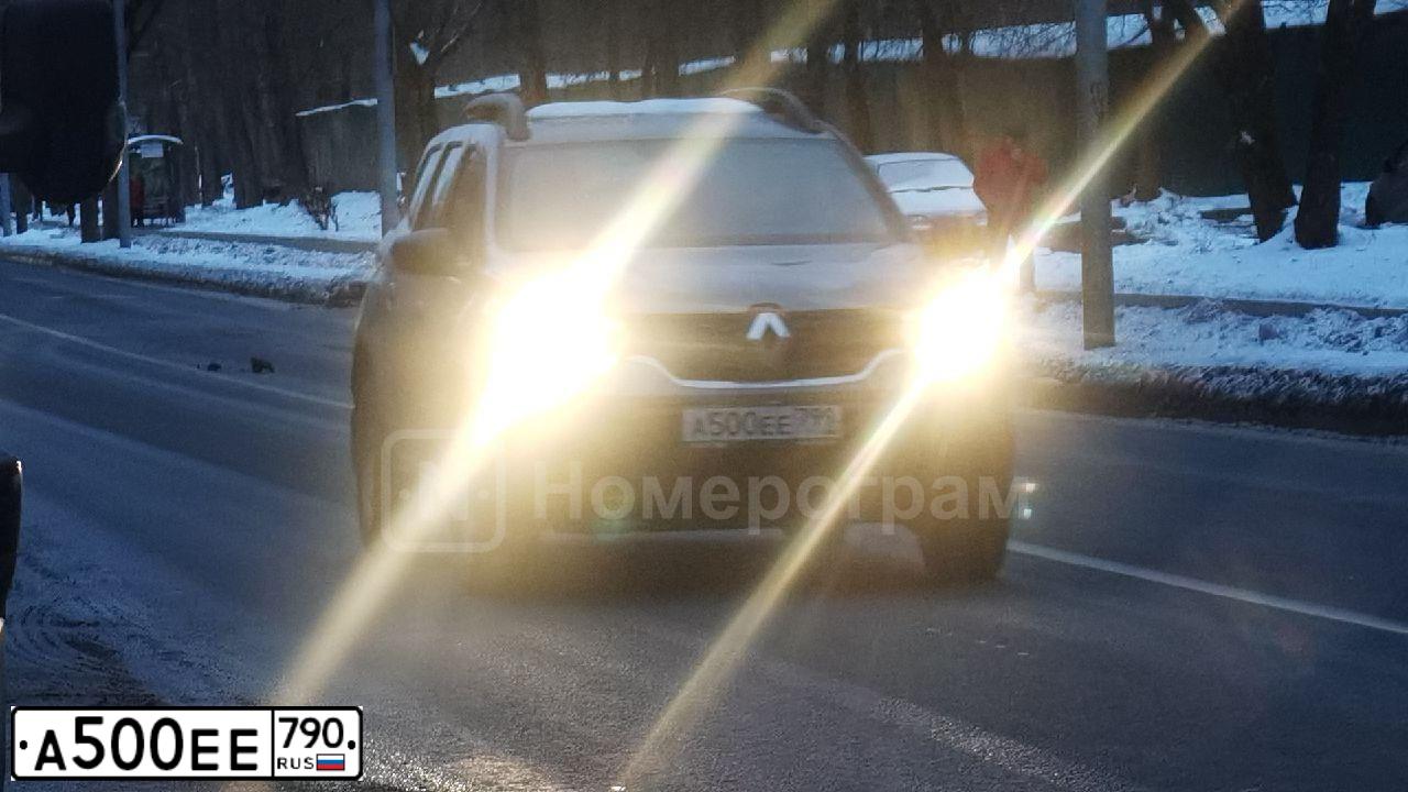 Фото автомобиля BMW 528I, 2012 — госномер А339УВ797. Цвет: Белый