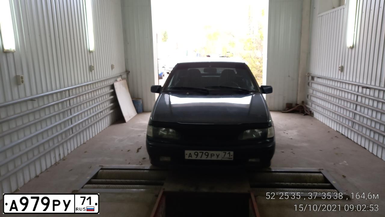 Фото автомобиля MITSUBISHI GALANT, 2002 — госномер А333УУ99. Цвет: СЕРЫЙ