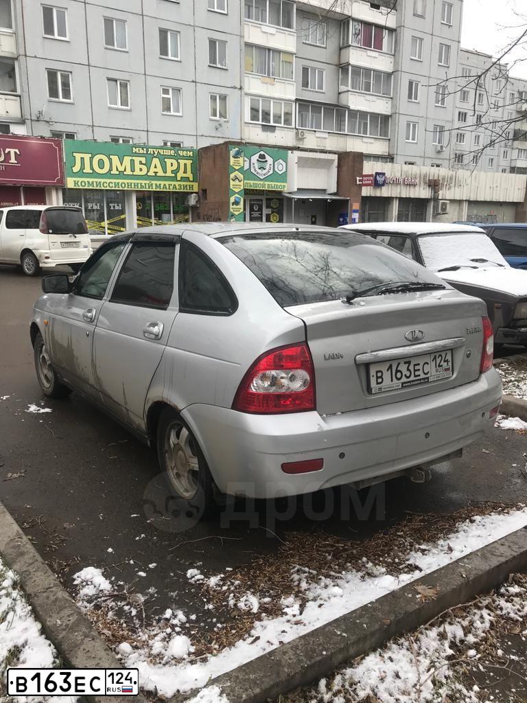 Фото автомобиля LADA 2172 PRIORA, 2008 — госномер Р742ТК124. Цвет: СЕРЫЙ
