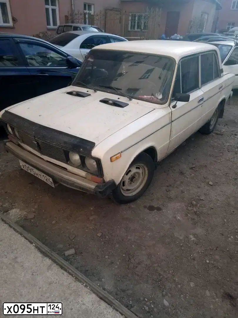 Фото автомобиля LADA 2106, 1996 — госномер Х095НТ124. Цвет: БЕЖЕВЫЙ