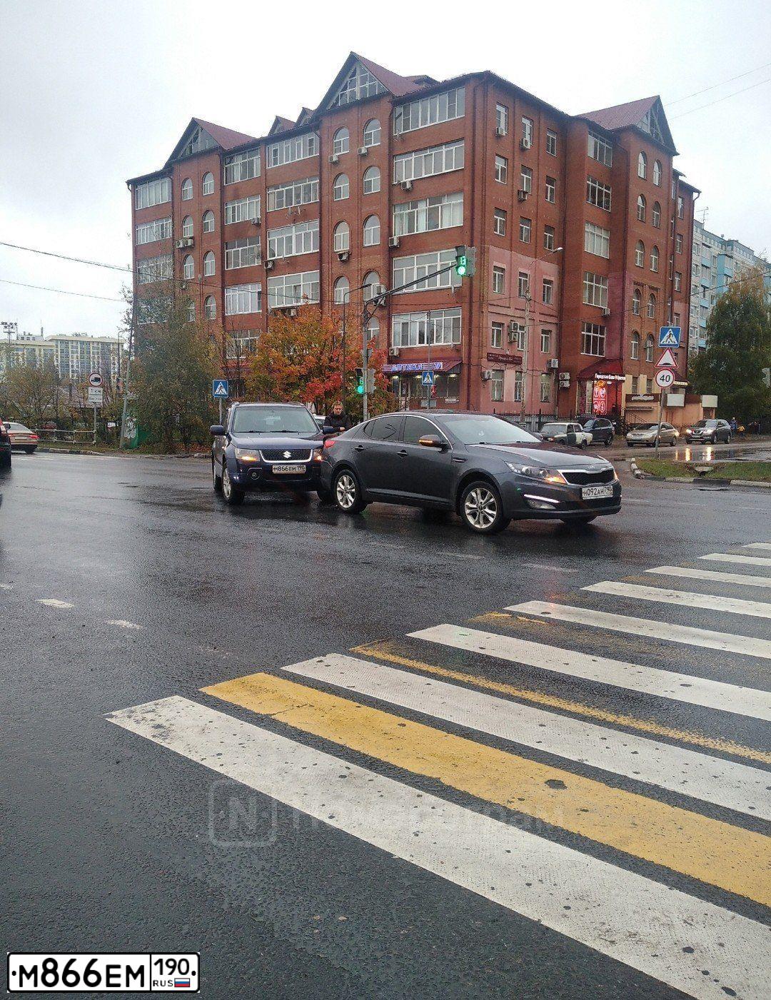 Фото автомобиля SUZUKI /GRAND/ VITARA, 2007 — госномер Р499УВ177. Цвет: СИНИЙ