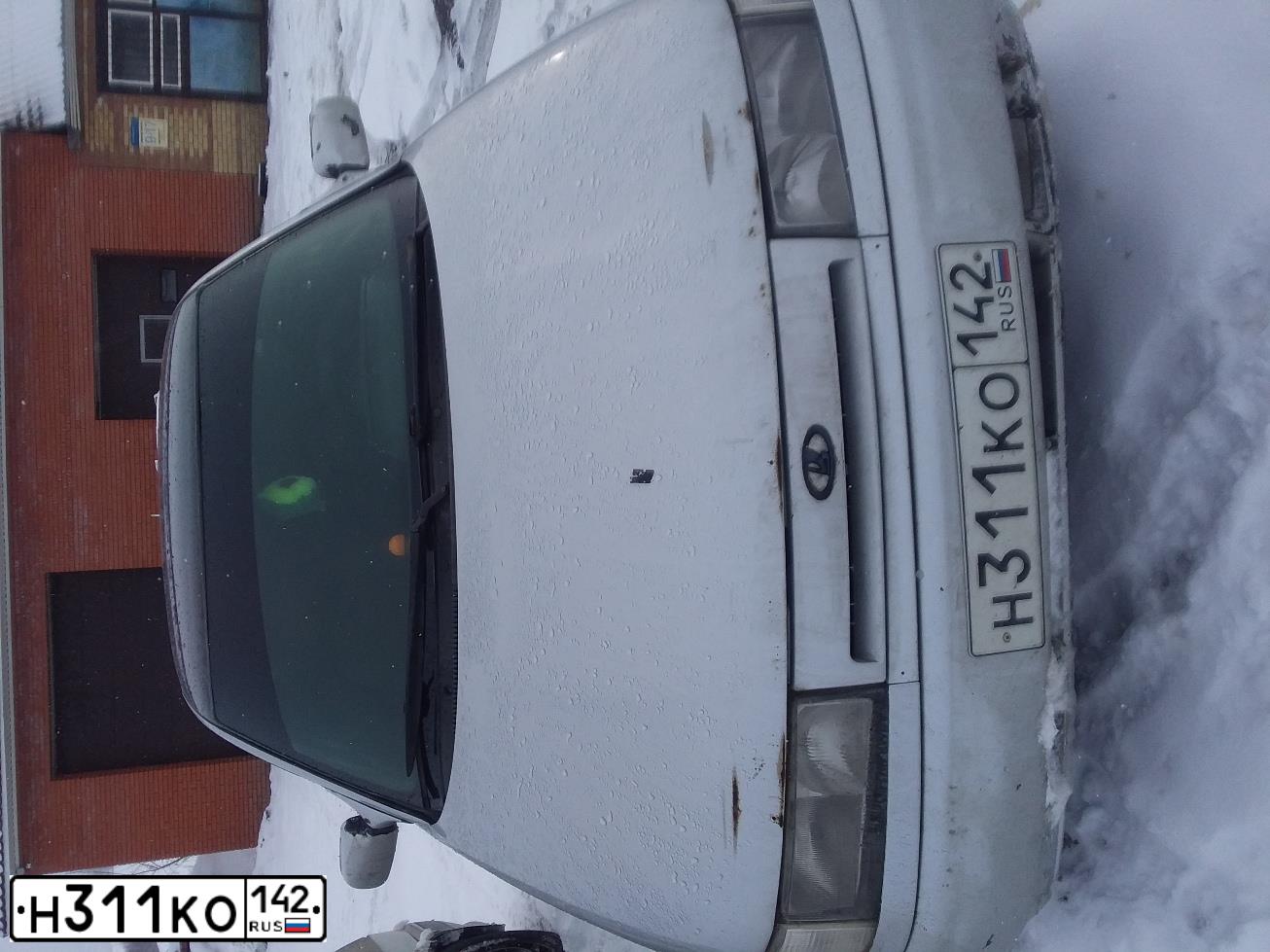 Фото автомобиля LADA 2112 LADA, 2005 — госномер А987РС122. Цвет: СВ.СЕРЕБРИСТЫЙ МЕТАЛИК