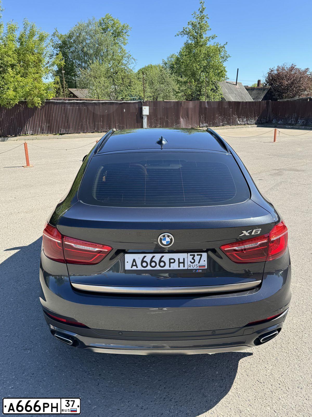 Фото автомобиля SKODA OCTAVIA, 2018 — госномер А666РН37. Цвет: Белый
