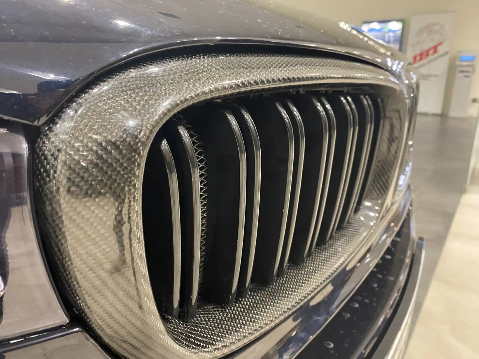 Фото автомобиля BMW X5, 2013 — госномер Р404АЕ797. Цвет: синий