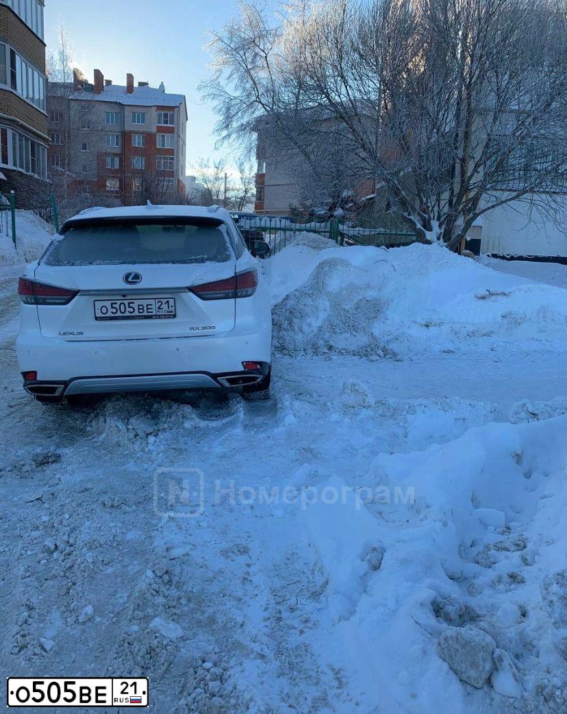 Фото автомобиля SUZUKI /GRAND/ VITARA, 2008 — госномер О505ВЕ21. Цвет: Серый