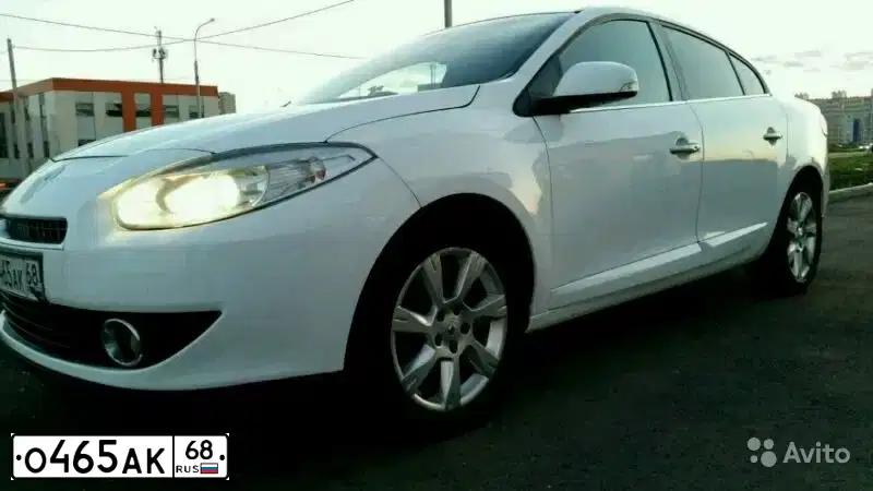 Фото автомобиля RENAULT FLUENCE, 2012 — госномер О465АК68. Цвет: БЕЛЫЙ