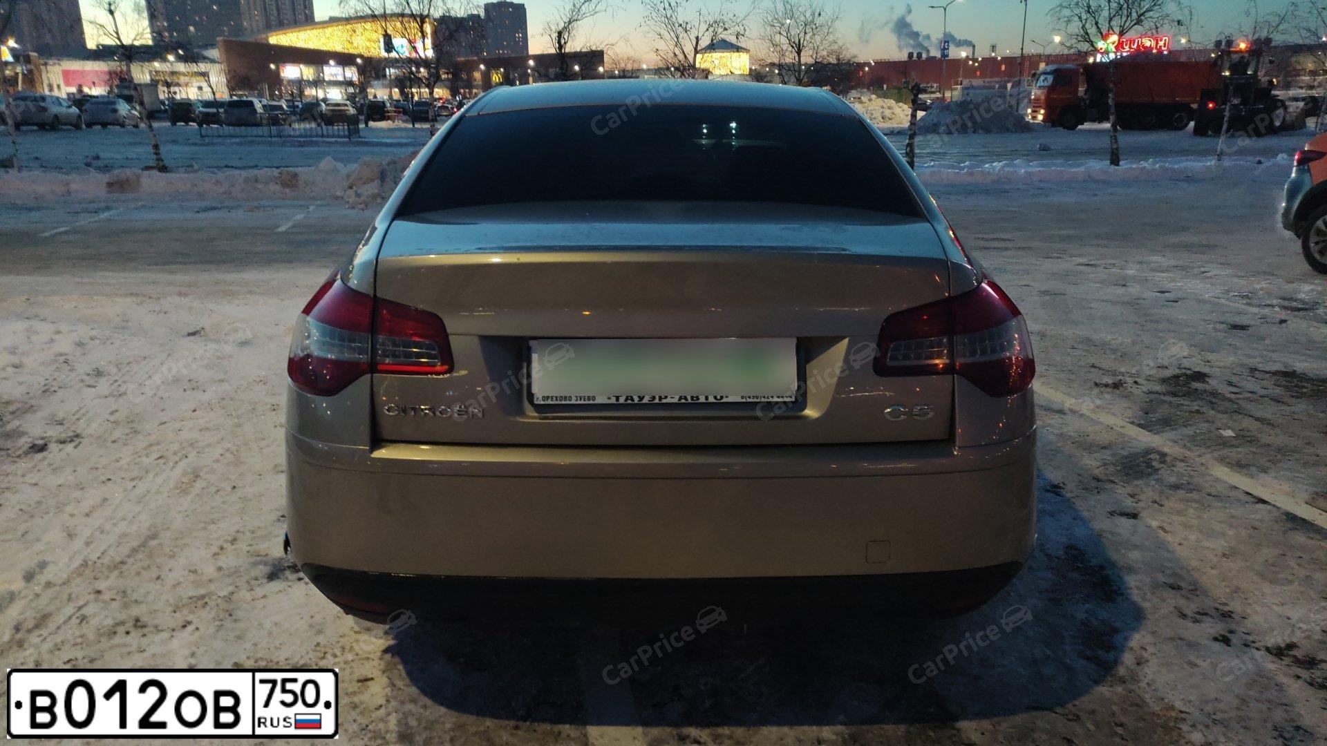 Фото автомобиля CITROEN C5, 2011 — госномер М635ХА134. Цвет: ЗОЛОТИСТЫЙ