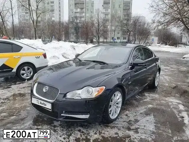 Фото автомобиля TOYOTA PRIUS, 2010 — госномер С168КА40. Цвет: Белый