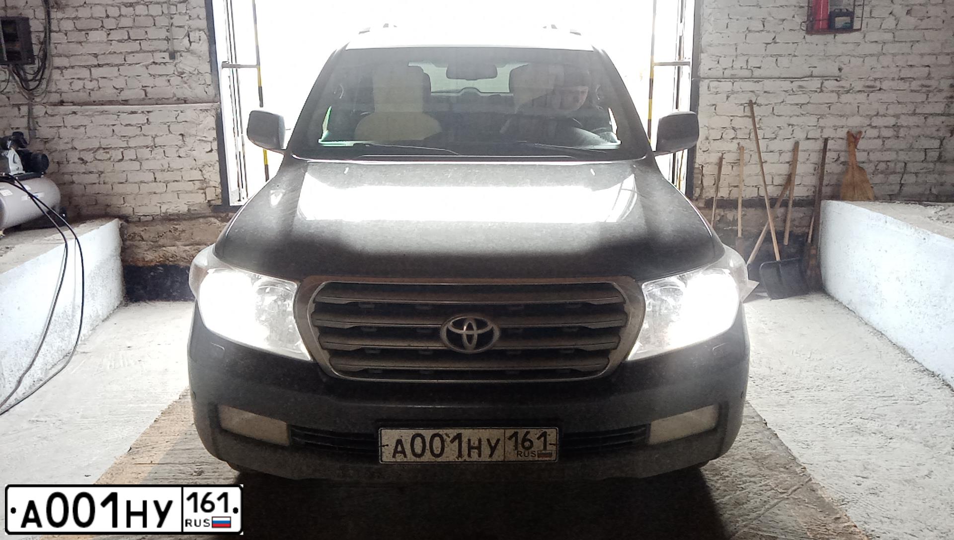 Фото автомобиля UAZ 3151 / HUNTER, 2010 — госномер А001НУ161. Цвет: АВАНТЮРИН МЕТАЛЛИК
