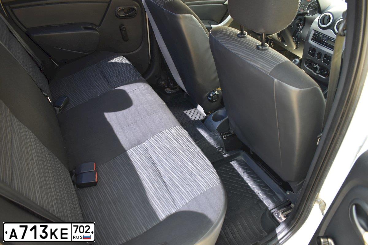 Фото автомобиля RENAULT LOGAN, 2012 — госномер А731КЕ702. Цвет: Белый
