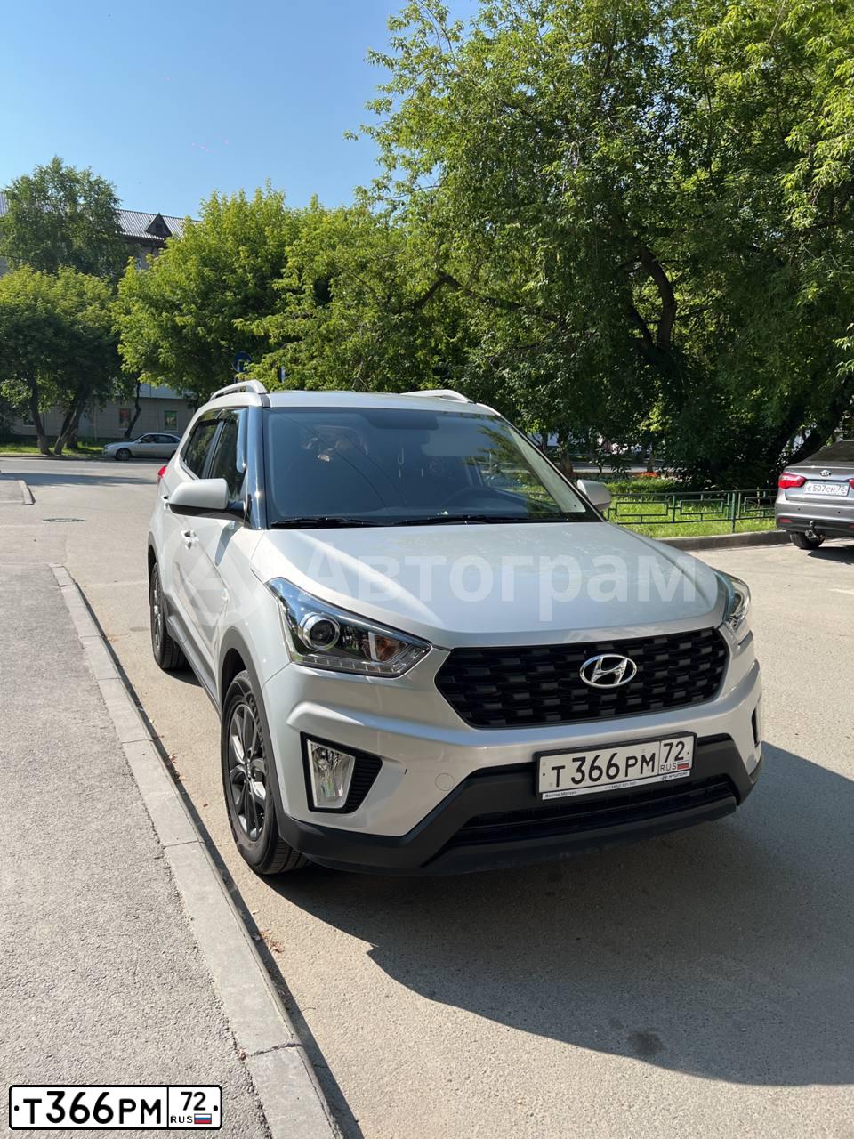 Фото автомобиля NISSAN TIIDA, 2013 — госномер Т366РМ72. Цвет: СЕРЫЙ