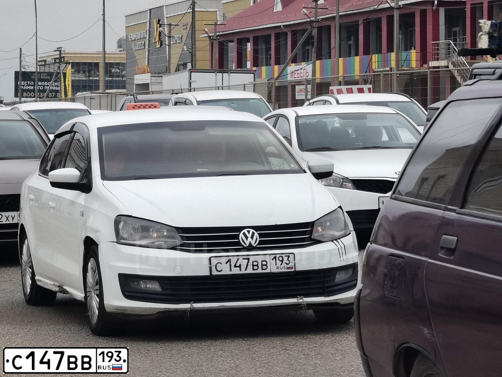 Фото автомобиля VOLKSWAGEN POLO, 2016 — госномер С147ВВ193. Цвет: Белый