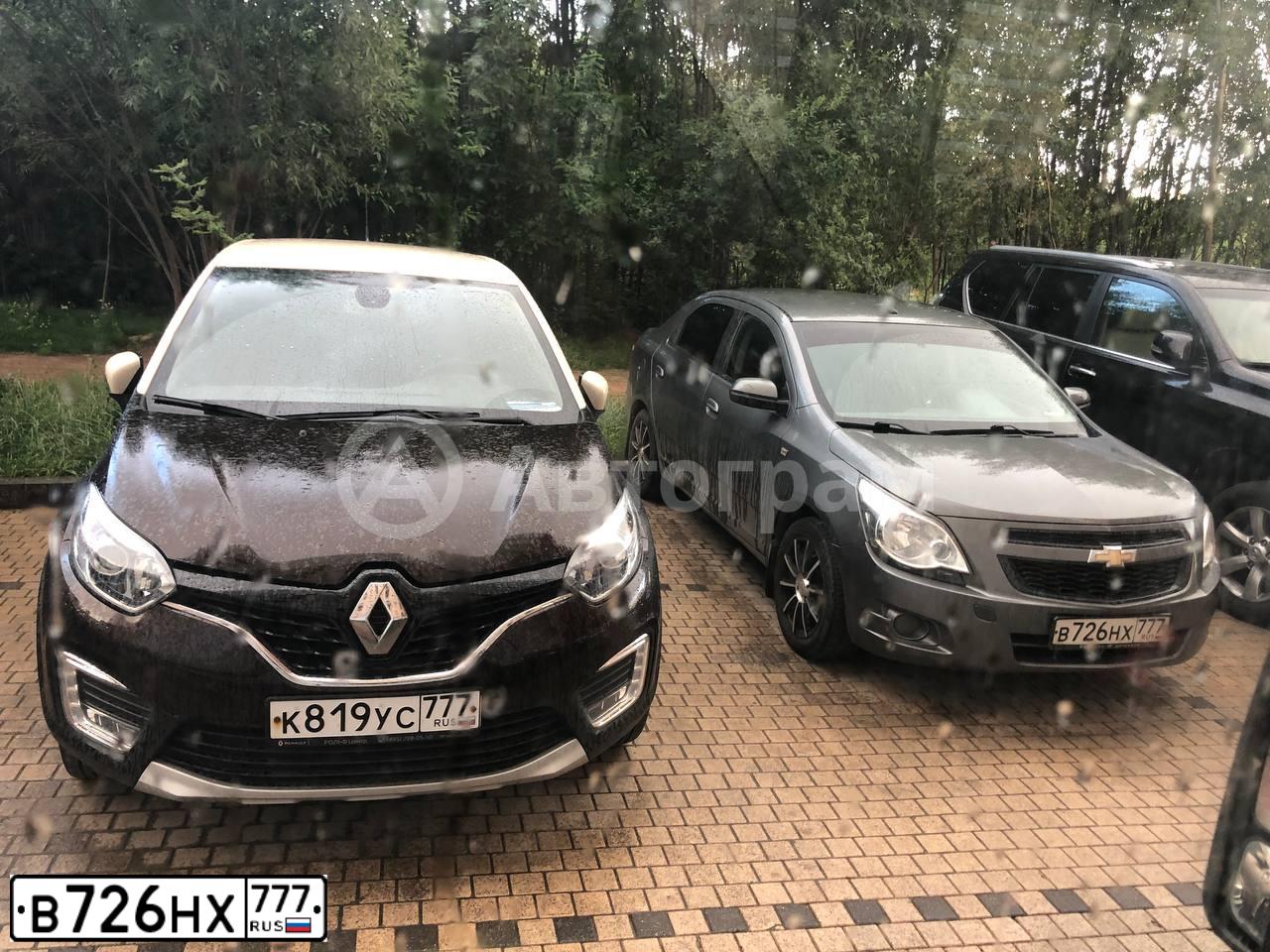 Фото автомобиля CHEVROLET COBALT, 2013 — госномер С695ЕУ40. Цвет: СЕРЫЙ