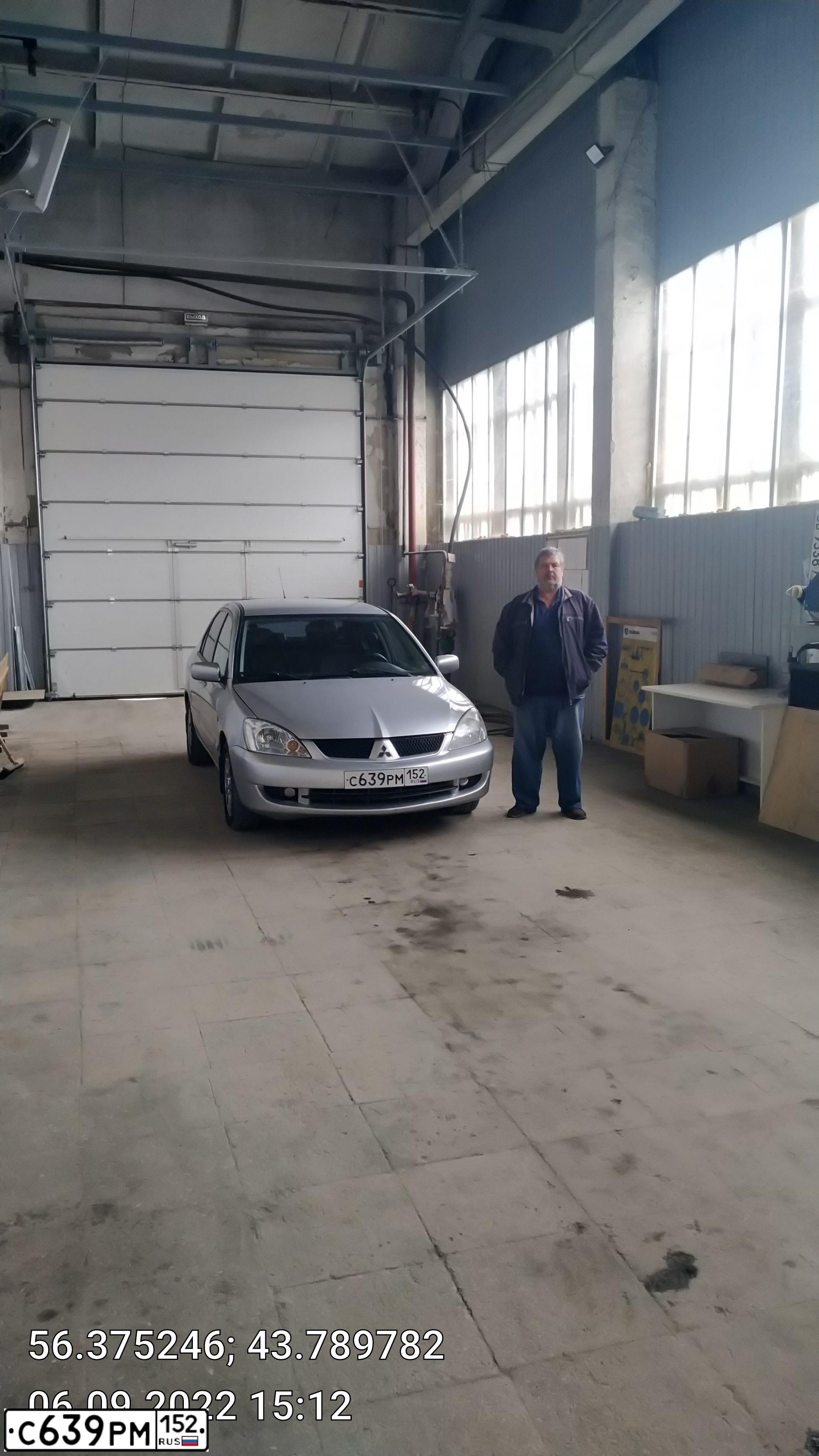 Фото автомобиля MITSUBISHI LANCER, 2007 — госномер С639РМ152. Цвет: СВЕТЛО-СЕРЫЙ